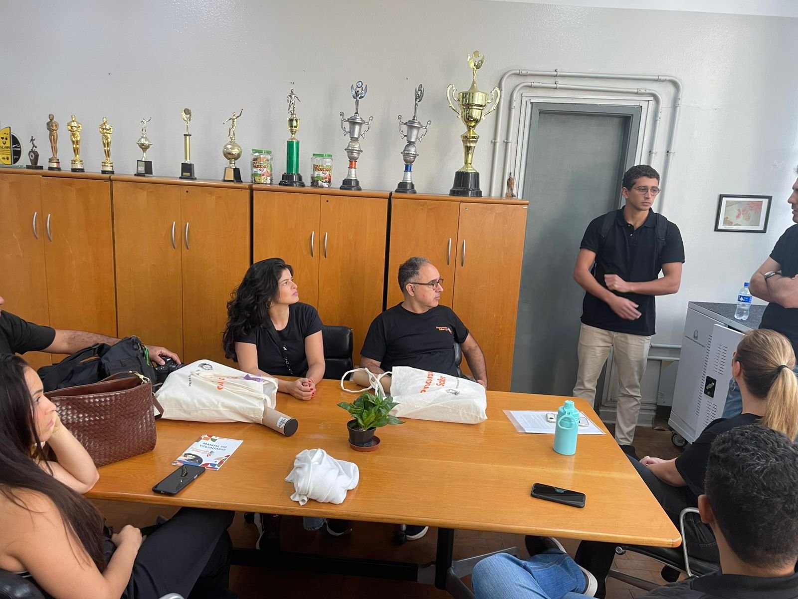 Encontro da equipe voluntária do Projeto Capitus